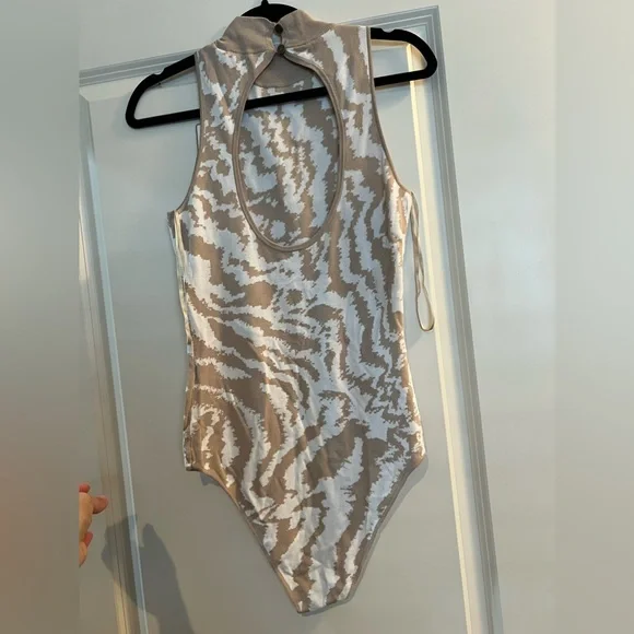 Ted Baker size 2 Poppii High Neck Sleeveless Bodysuit NWT - Picture 6 of 13